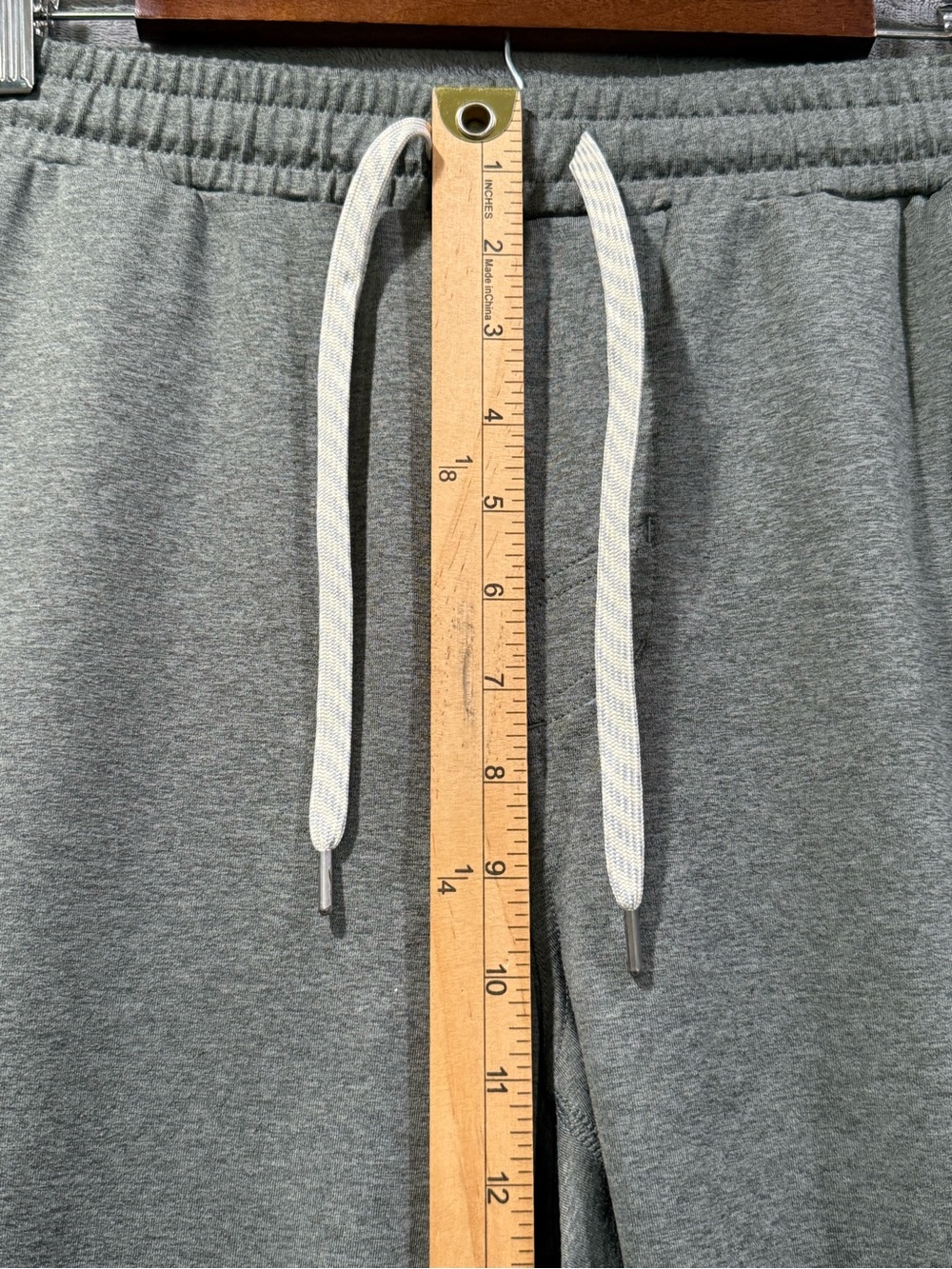Vuori Sunday Jogger Pants Mens Medium Green Heather Performance Zip Pocket V416 - Picture 5 of 10